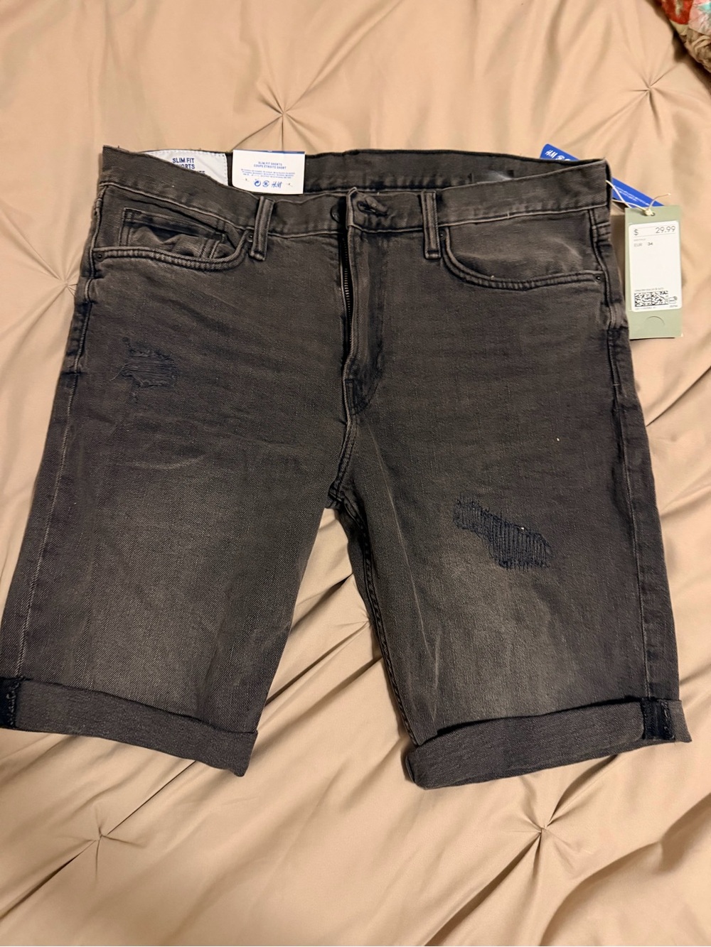 H&M Men's Black Distressed Rolled Cuff Denim Shorts